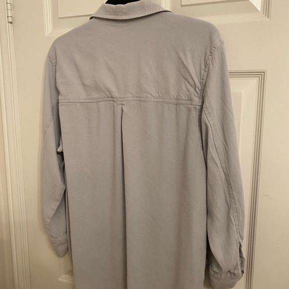 BLUE BUTTON DOWN SHIRT H&M - Picture 3 of 4